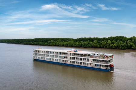 Cruise Ship